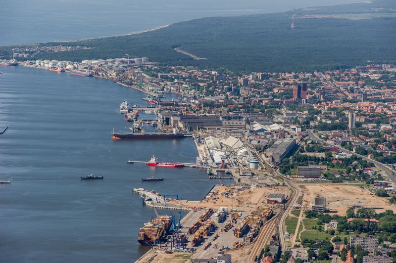 Latvijoje reziduojančių ambasadorių vizitas Klaipėdos uoste